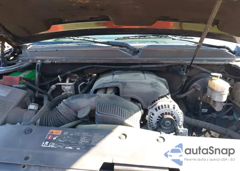 2011 Chevrolet Tahoe C1500 Lt z USA, uszkodzony, nr VIN 1GNSCBE09BR280561